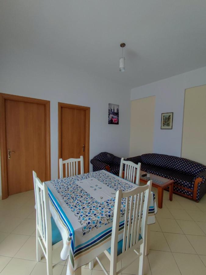 El Rio Apartments Саранда Экстерьер фото