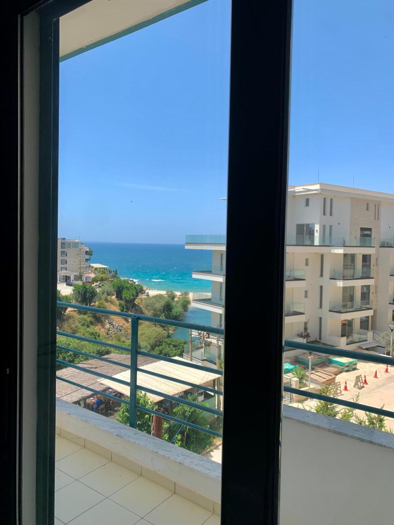 El Rio Apartments Саранда Экстерьер фото