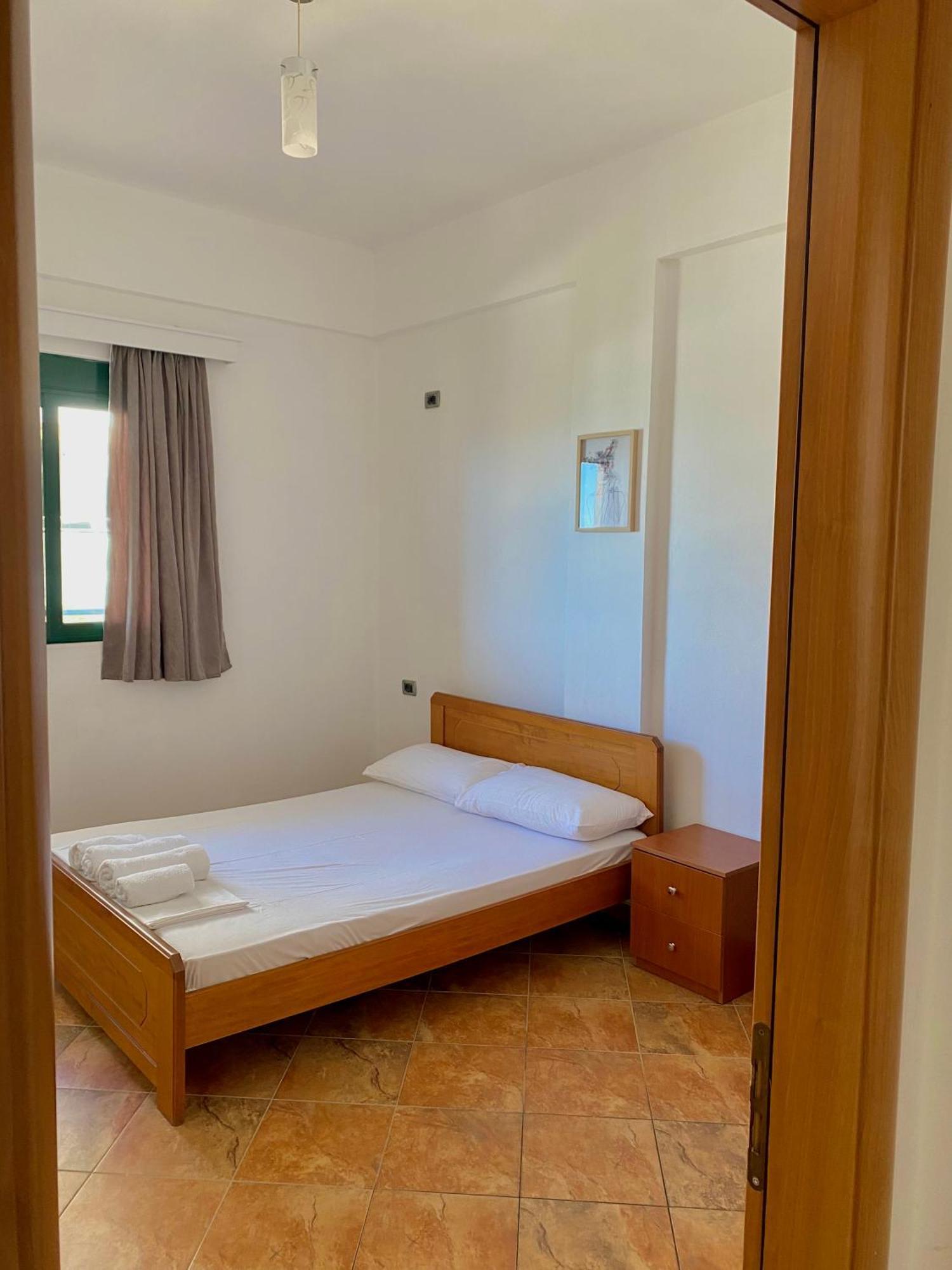 El Rio Apartments Саранда Экстерьер фото